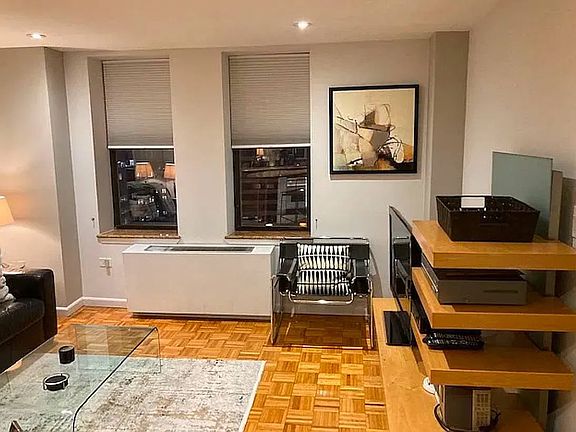 2nd image of 150 W 51st St #2026