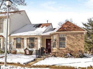 8 Chippin Ct, Robbinsville, NJ 08691