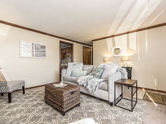 4th image of 6115 Bolamo Ct