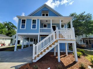 414 1st Ave N, Surfside Beach, SC 29575