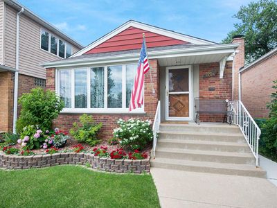 6024 S Moody Ave, Chicago, IL, 60638