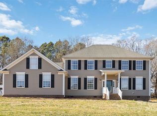 2332 Valley Meadows Dr, York, SC 29745