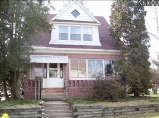 132 28th St NW, Barberton, OH