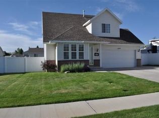 1244 W 200 S, Lehi, UT 84043