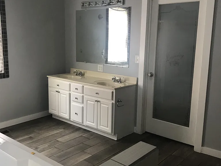 1122 S 9th St — Photo 10