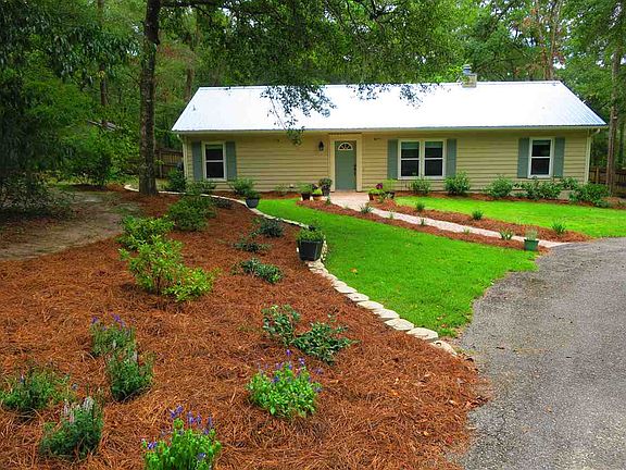 3rd image of 5233 Louvinia Dr