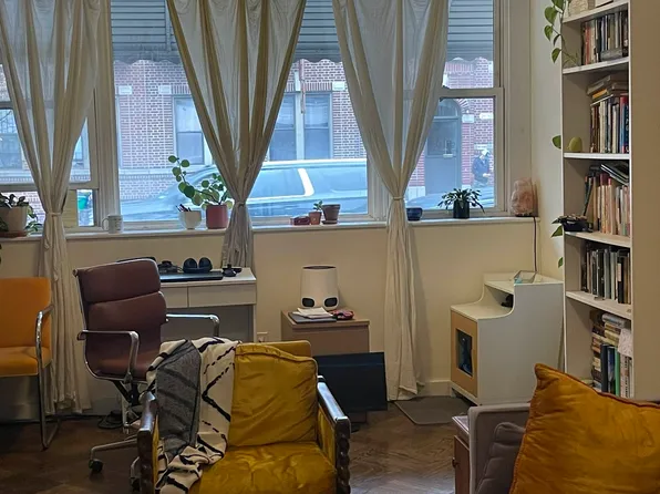 25-54 33rd Street image 10 of 21