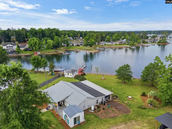 1089 Lake Dr, Leesville, SC 29070