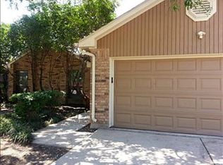 6552 Meadowlark Ln E, Watauga, TX 76148