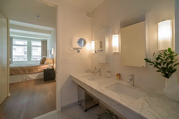 Sold by Corcoran | media 7