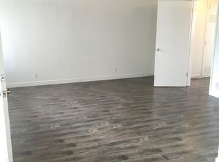 4043 Buckingham Rd APT 11, Los Angeles, CA 90008