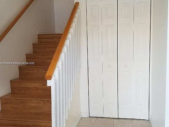 3rd image of 15533 Miami Lakeway N APT 203-19