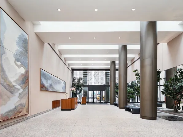 347 West 57th Street image 24 of 33