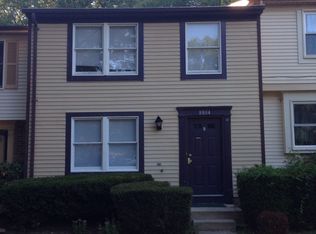 8804 Newington Commons Rd, Lorton, VA 22079