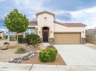 1974 Villa Napoli Loop W, Las Cruces, NM 88011