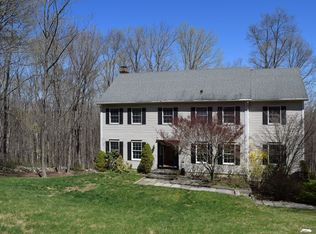 73C Long Meadow Hill Rd, Brookfield, CT 06804