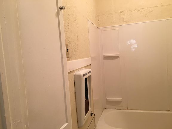 2nd image of 2122 Peabody Ave