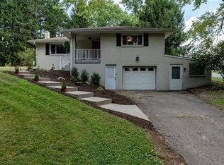 133 Harbison Rd, Valencia, PA 16059