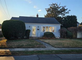 355 Pinelawn Avenue, Copiague, NY 11726