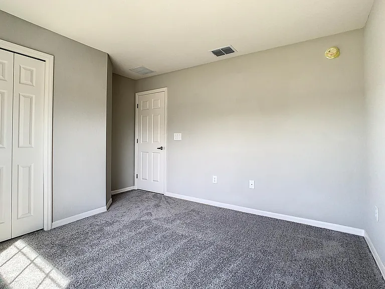 4466 Hummingbird Ln — Photo 18