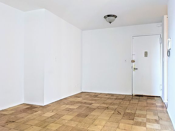 3rd image of 345 E 80th St APT 22E