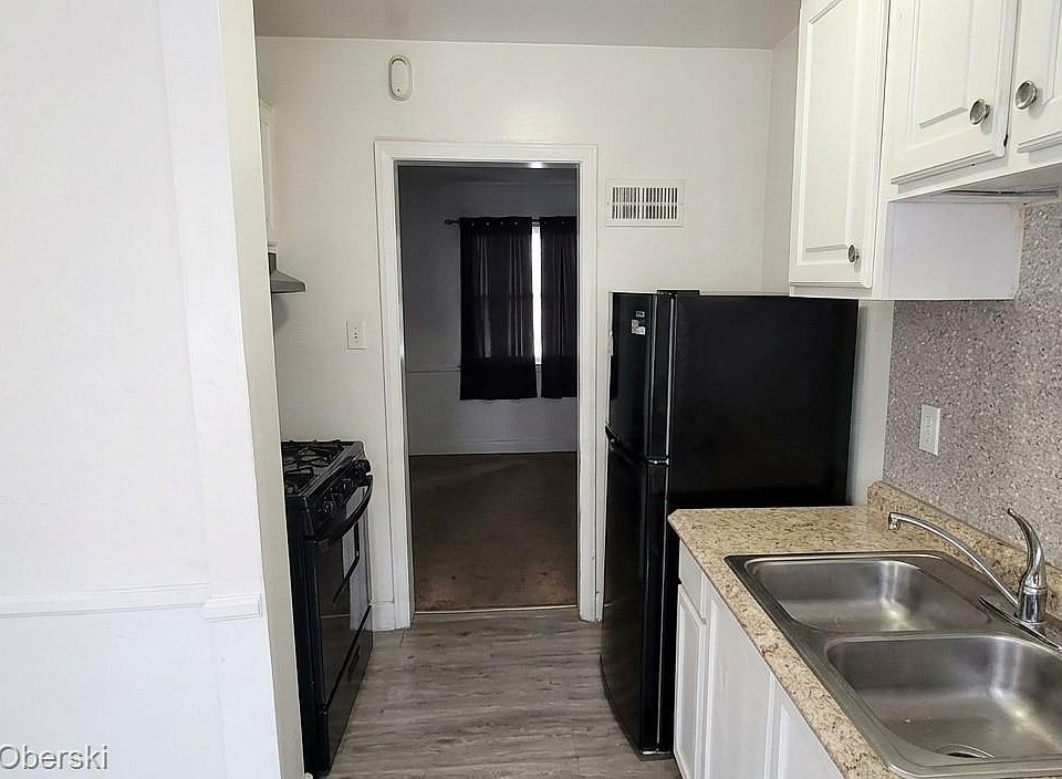 15466 Coyle St, photo 4