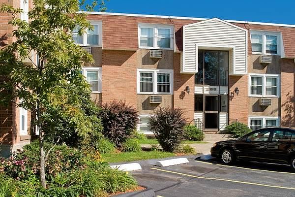 1st image of 270 Fruit Hill Ave #23