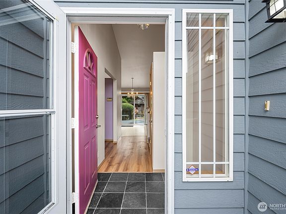 5th image of 7215 79th Drive NE