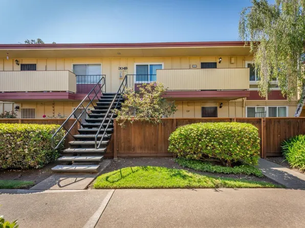 3049 Los Prados St APT 223, San Mateo, CA 94403