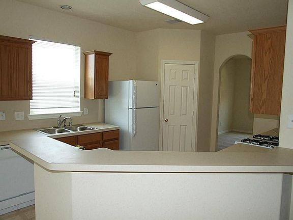 3rd image of 19603 Buckland Park Dr