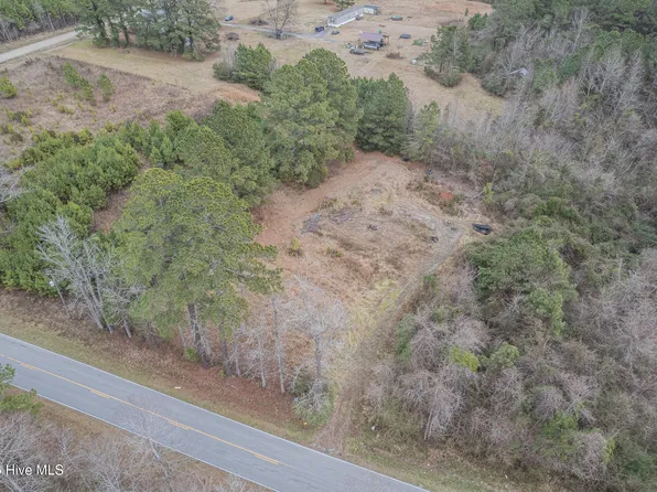 711 Tuscarora Rhems Road, New Bern, NC 28562