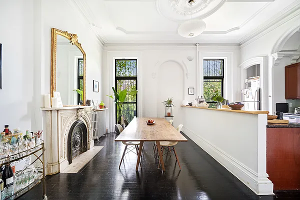Sold by Compass | media 5