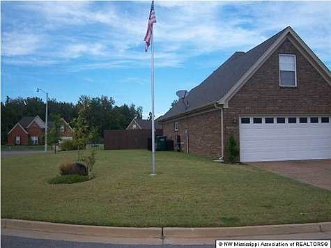 3rd image of 2750 Harvest Tree Dr
