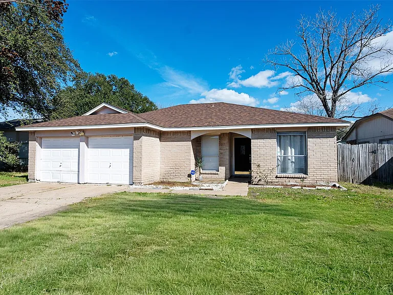 2022 Crosscoach Ln — Photo 37