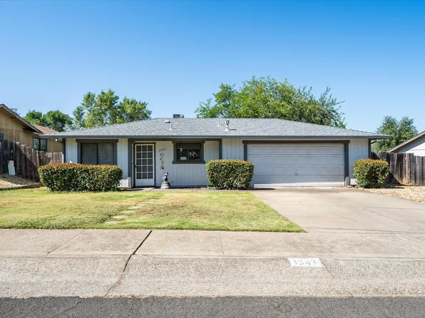 1347 Woodside Meadows Dr, Redding, CA 96002