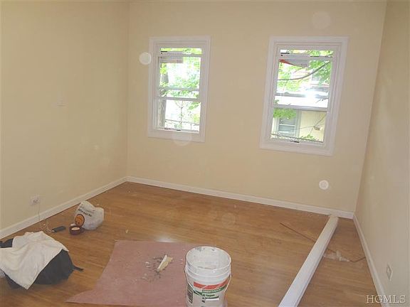 5th image of 1320 Teller Ave