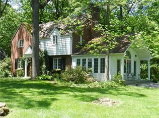 2 Saint James Pl, Pittsburgh, PA 15215