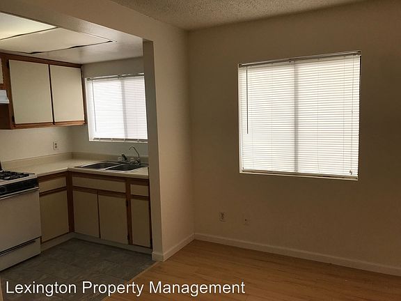 5th image of 606 N Oxford Ave APT 206