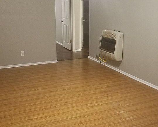 3rd image of 710B Glendale St