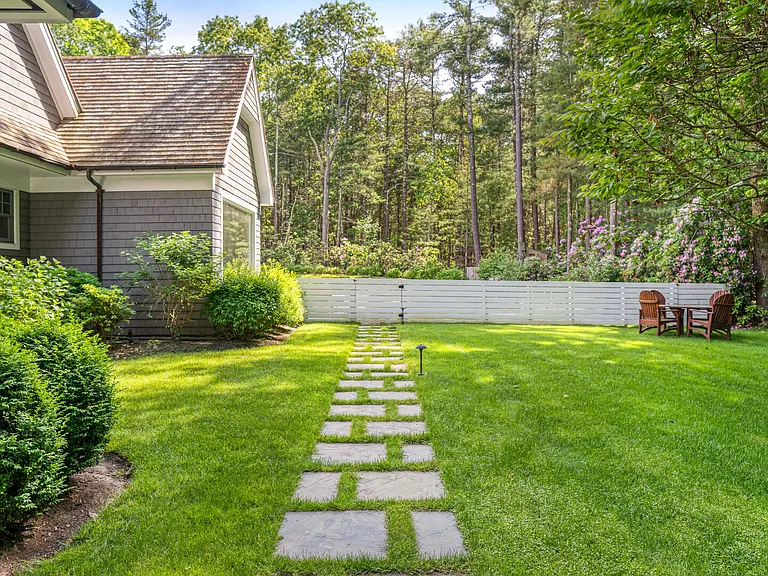 9 Old Pine Dr — Photo 46