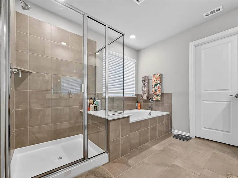 4109 Hackney Springs Ln — Photo 11