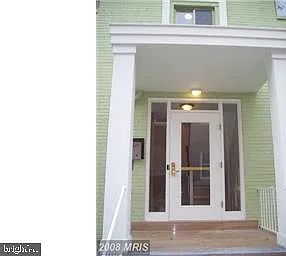 206 E Windsor Ave #303 — Photo 9