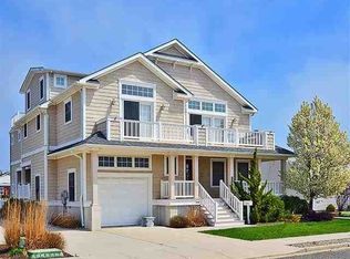 305 77th St, Avalon, NJ 08202