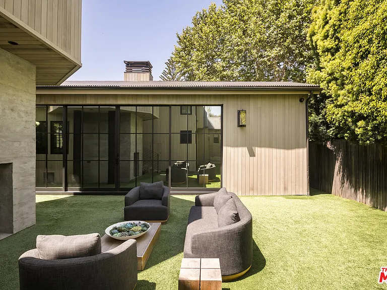 719 San Lorenzo St — Photo 18
