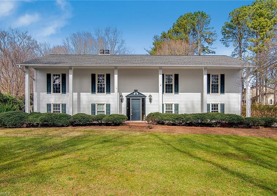 1st image of 249 Riverwood Dr