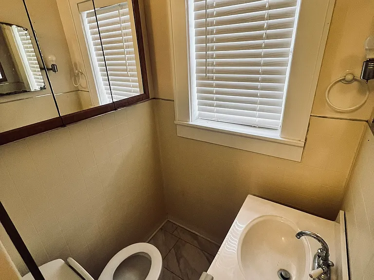 832 State Highway 134 E — Photo 4