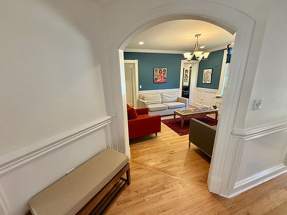 5th image of 7538 Morningside Dr NW