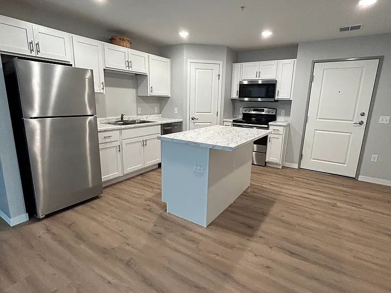 Rum River Residential Suites — Photo 8