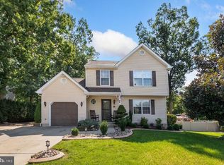381 Bryn Mawr Dr, Monroe, NJ 08094