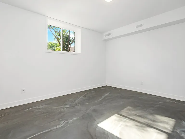 206 Alfred St #1 — Photo 11